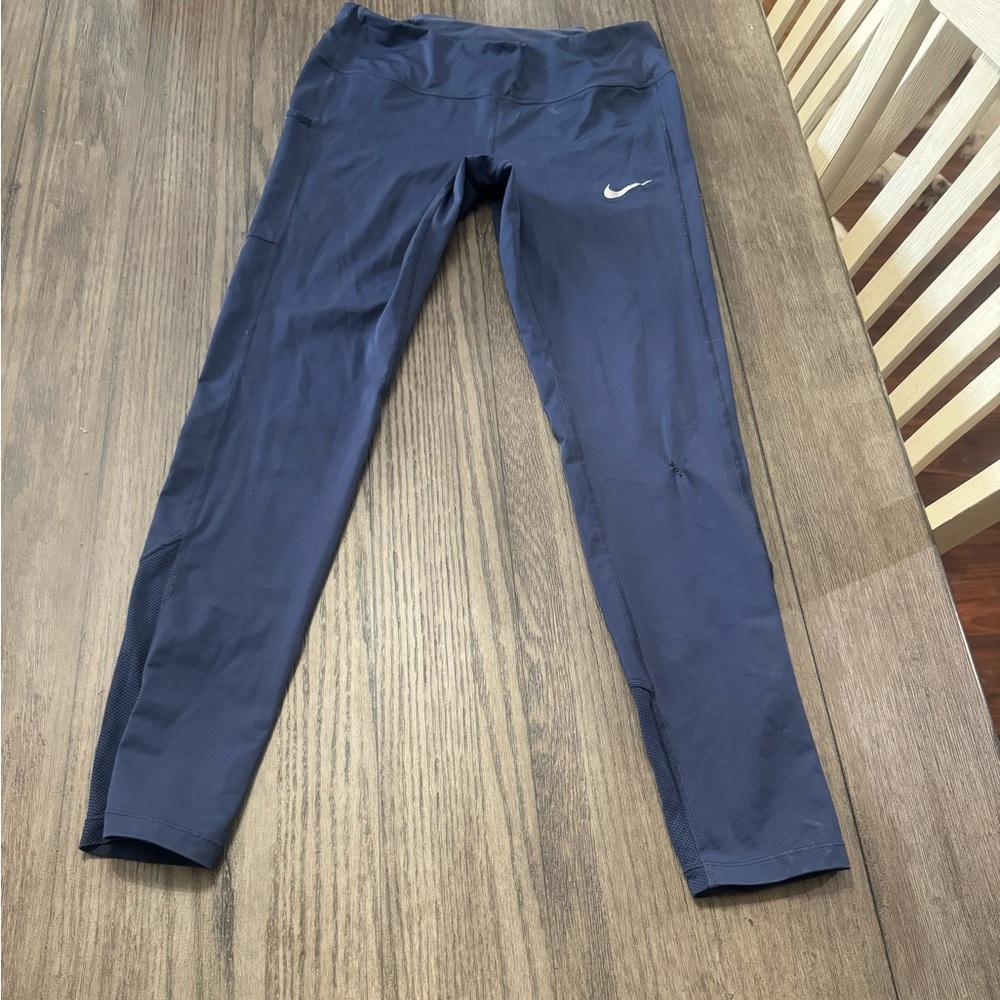 Nike leggings. Navy blue.